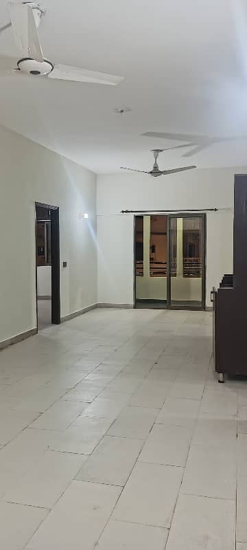 Apartment Available For Sale Block 9 3bed+DD