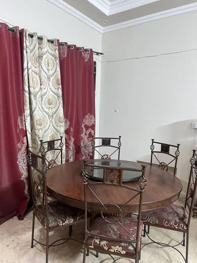 Elegant 6 Seater Wooden Dining Table Set – Excellent Condition