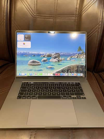 Macbook pro 2019 16/512