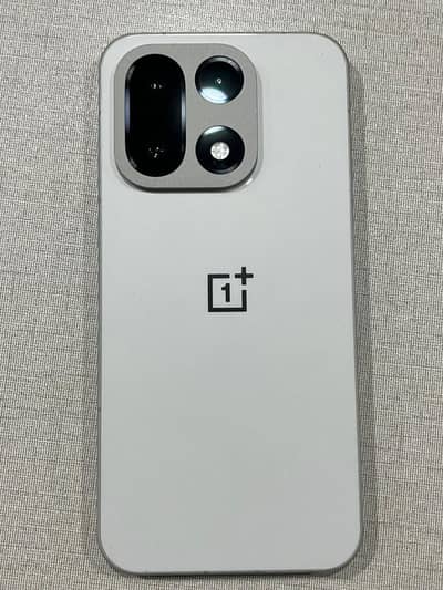 ONE PLUS 15 TOP OF THE LINE 16/512