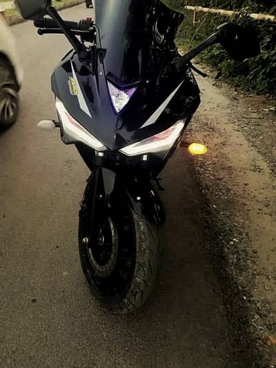 Yamaha YZF-R3 2019