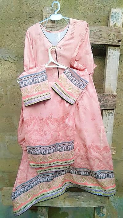 beautiful 2 PCs outfit just 1500 only