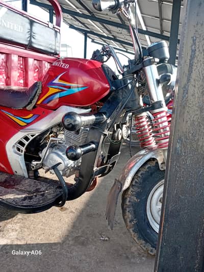 loader rickshaw 150cc  with power gear urgent sale