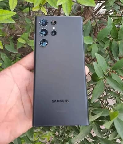 Samsung S22 ultra . . . . Approved  ! Exchange possible