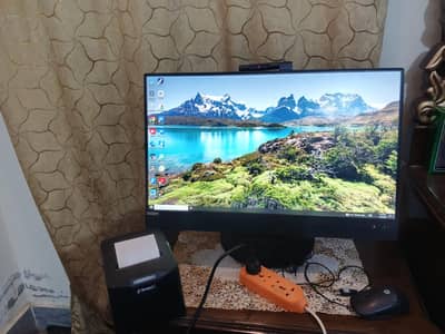 urgent sale software bana ho hai  printer. maos  keyboard  all in 1