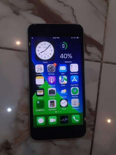 IPhone 6s Plus Mint Condition Smooth