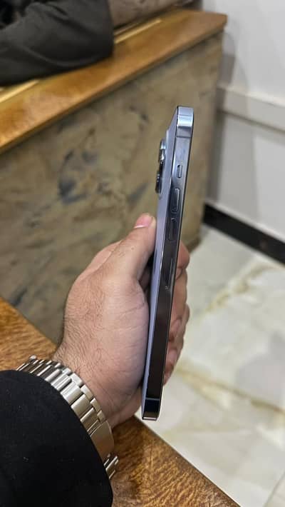 13 pro max pta approved  256 gb  very good condition