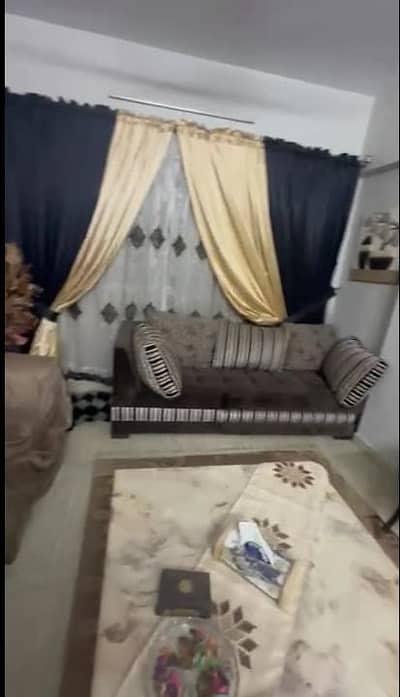 3 Bed DD Apartment | 3 Bathrooms | Dehli Colony | Lift & Parking