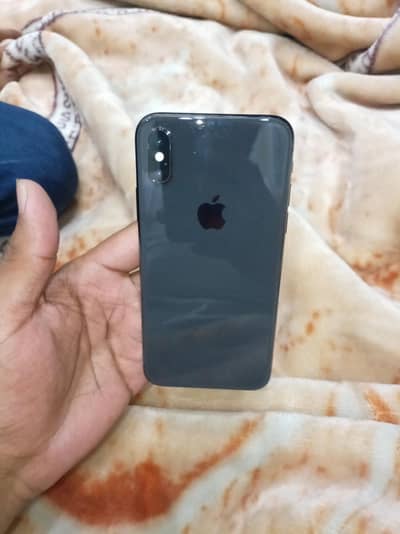 I phone x 93% batter health face I'd active 64 gb