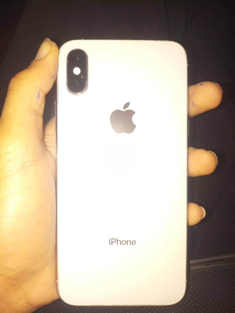 iPhone XS 0