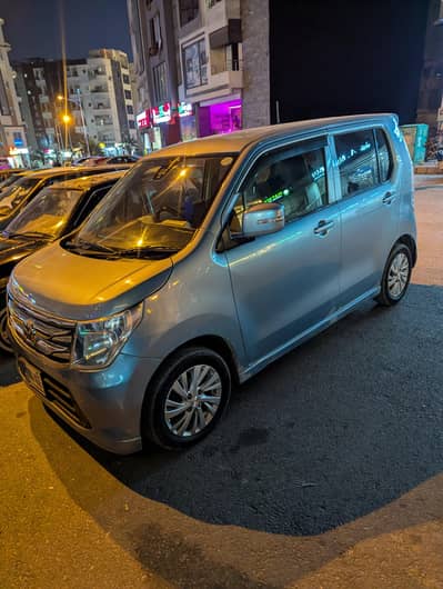 Exchange possible Mazda flair Sami hybrid 2014/17 family used car