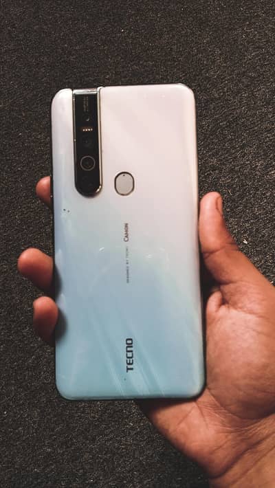 TECNO CAMON 15 PRO