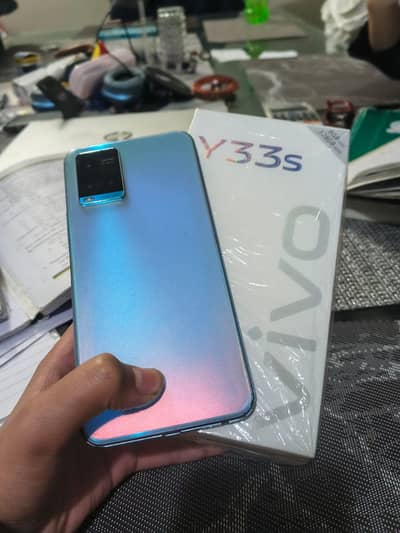 Vivo y33s with box and charger