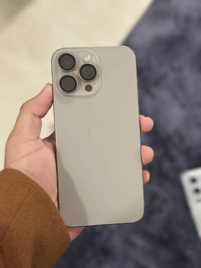 IPhone 15 Pro Max (256GB)