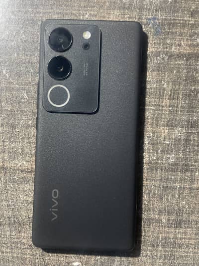 Vivo v29 with box and everything 1 year old