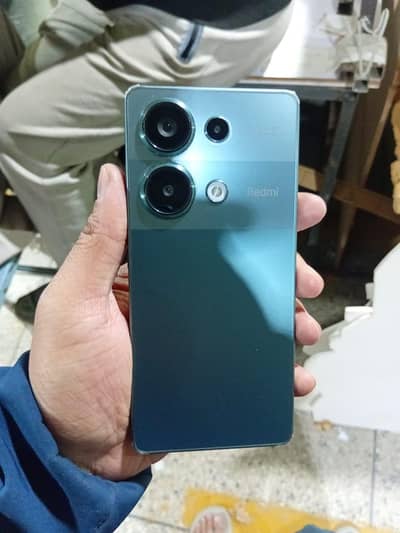 8gb 256gb 10/10 100% ok box charger available