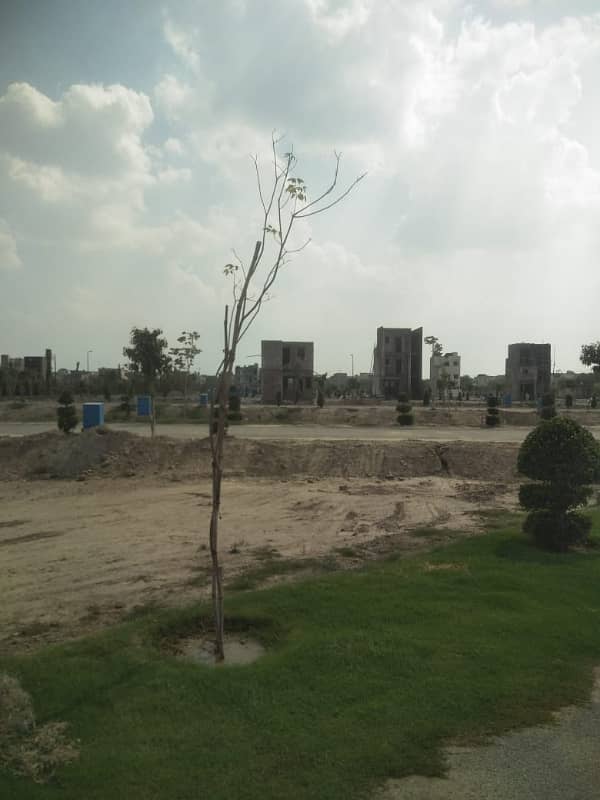 Plot Near To Plot # 305 B 2