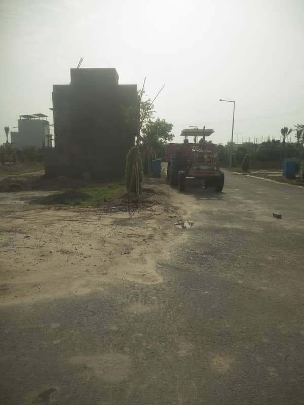 Plot Near To Plot # 305 B 5