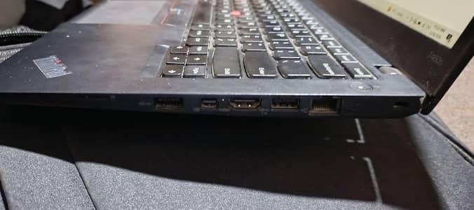 ThinkPad T460s Ultrabook - i5 6th Gen - 8/256GB - 10/10 Condition