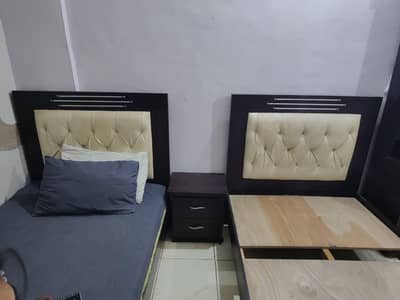 2 single beds, 1 dressing table, & 2 Seated for sale without mattress