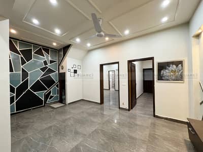 5 Marla Slightly Used M7b House For Sale on Prime Location in Lake City