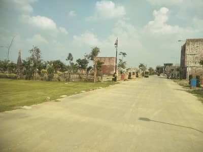 Near To 8 A Commercial Plot