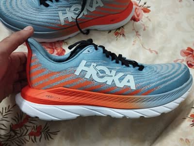 Hoka Mach 5