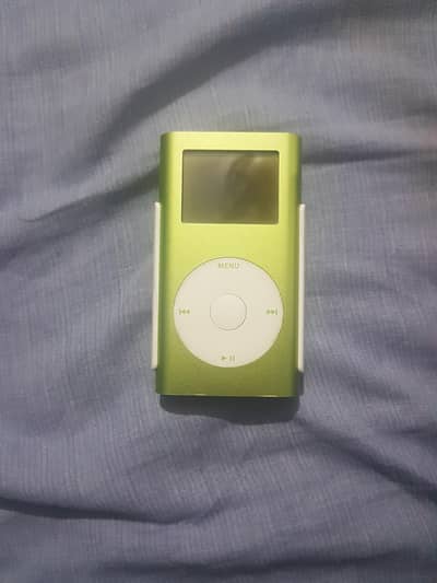 apple ipod nano 2004