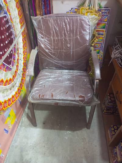 Office Table & revolving chair + visiting chairs