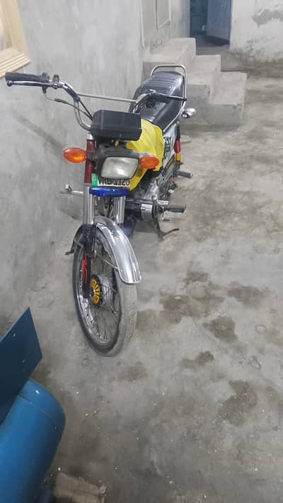 Honda 125 2004 model