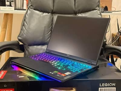 Lenovo Legion Pro 7 Ryzen 9 7945HX RTX 4090 32GB RAM 2TB SSD