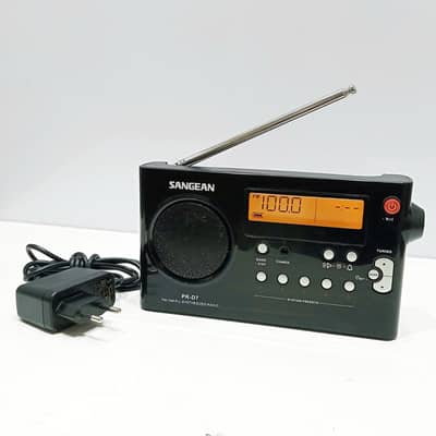 Sangean PR-D7 AM/FM Digital Radio with Excellent Reception and Sound
