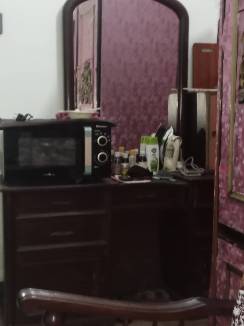 Dressing Table 1