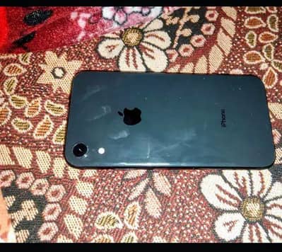 XR NON PTA 64 GB.  . 81% HEALTH