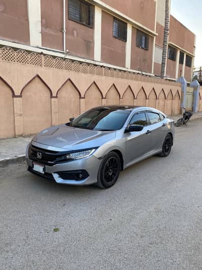 Honda Civic X Turbo 1.5 VTEC CVT 2016