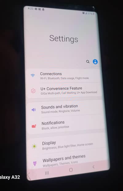 SAMSUNG NOTE 9  IN NEW CONDITION  8GB 512GB