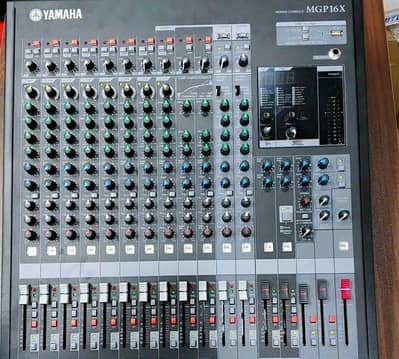 Yamaha 12 chanal mixchar new arjat sall