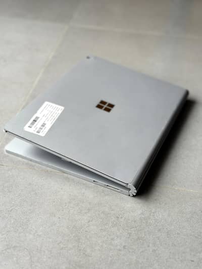 Surface book 2 Core i5-7th generation