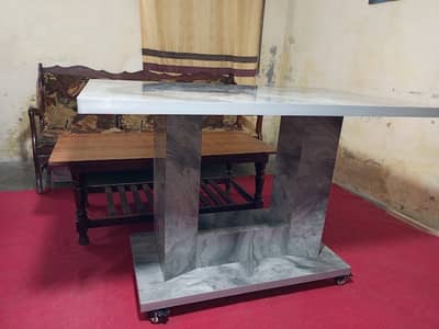 Dining table for 4 people