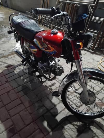 CD 70 2021 model for urgent Sale.