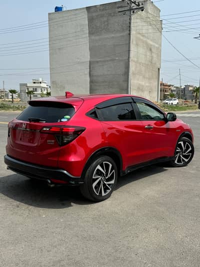 Honda vezel RS