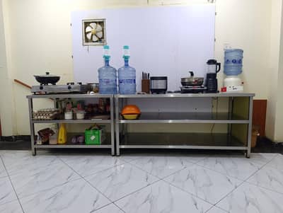 2 stainless steel tables 3 tiers