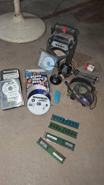 HDD RAMS SPEAKER CAMERA CDS