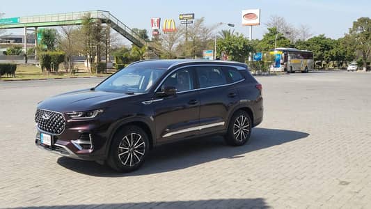 Stunning Chery Tiggo 8 Pro in Roland Purple