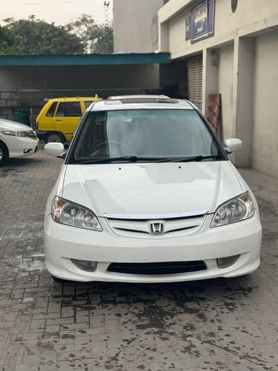 Civic 2005 model neat Clean