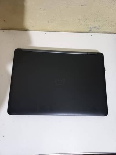 Dell Core i5 Laptop 8GB RAM 256GB SSD Intel HD Graphics Good Condition