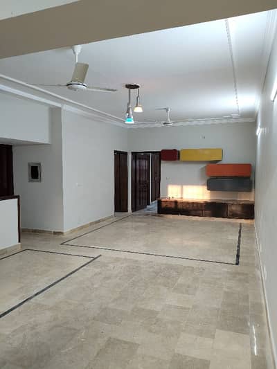 G-11 Real Pics Size 30 - 60 Beautiful House Big Wide Street Near Market And Main Double Road