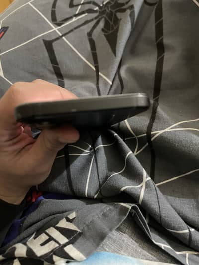 16 plus black colour