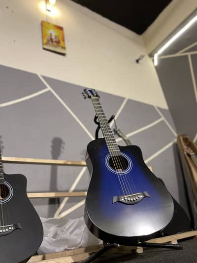 Kabat box pack guitar delivery all over pakistan