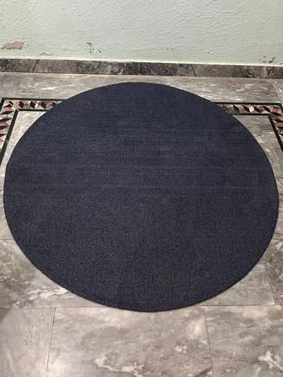 Round Rug